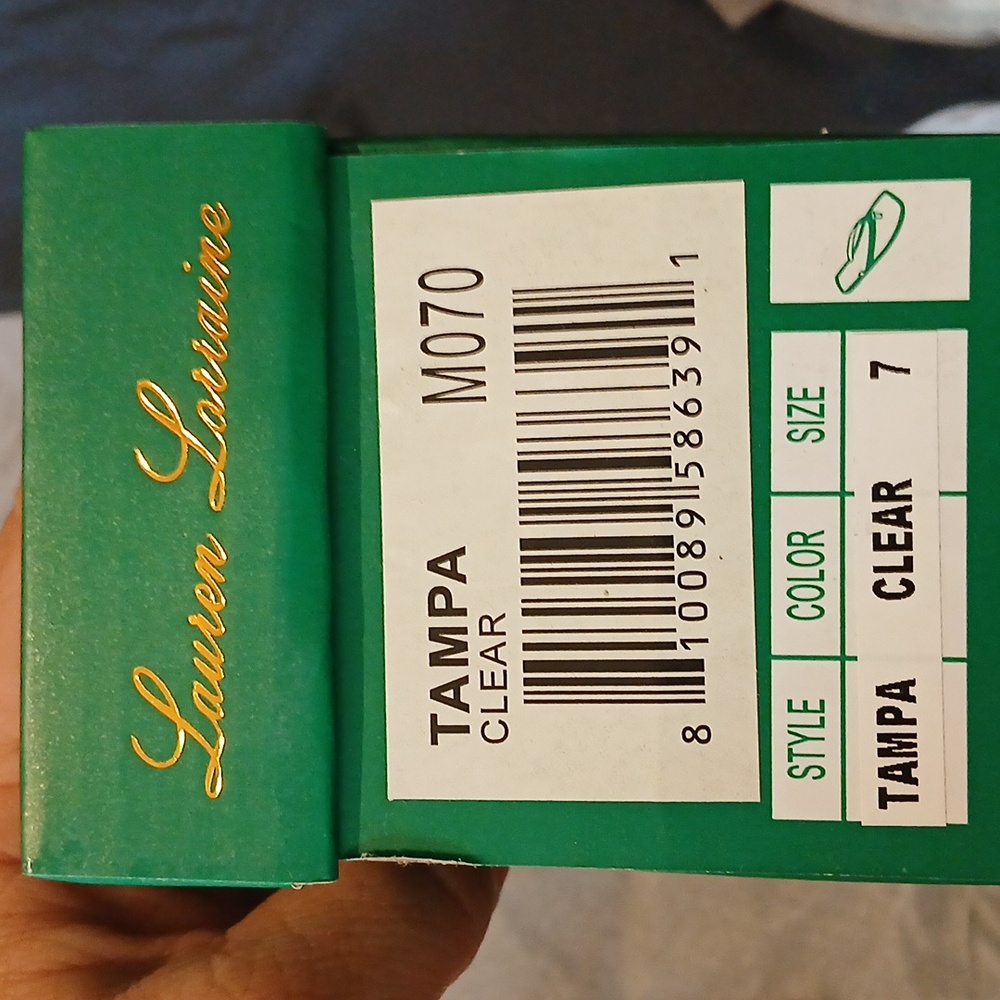 Lauren Lorraine Clear Rhinestone Sandals. New In Box Without Tags - Picture 2 of 2